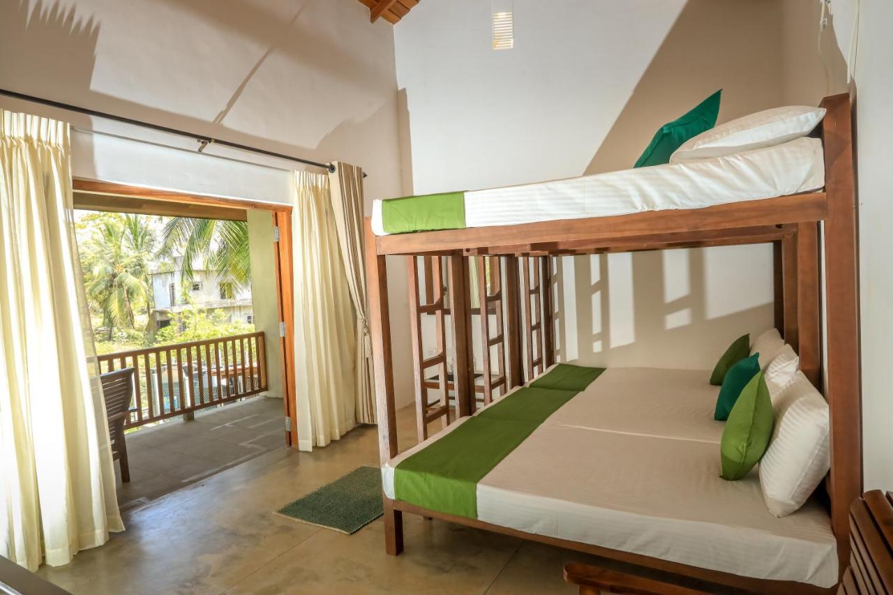 Hotel Kayjay Palms Passikudah Exterior foto